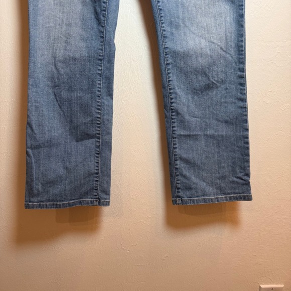 NYDJ‎ Not Your Daughters Jeans Women's Blue Denim Bootcut Jeans - Soft Fabric - Picture 2 of 9